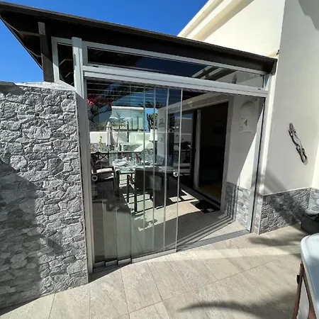 Villa Sunstone